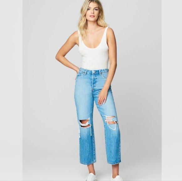 NWT BLANKNYC Ripped Jeans - Picture 2 of 8